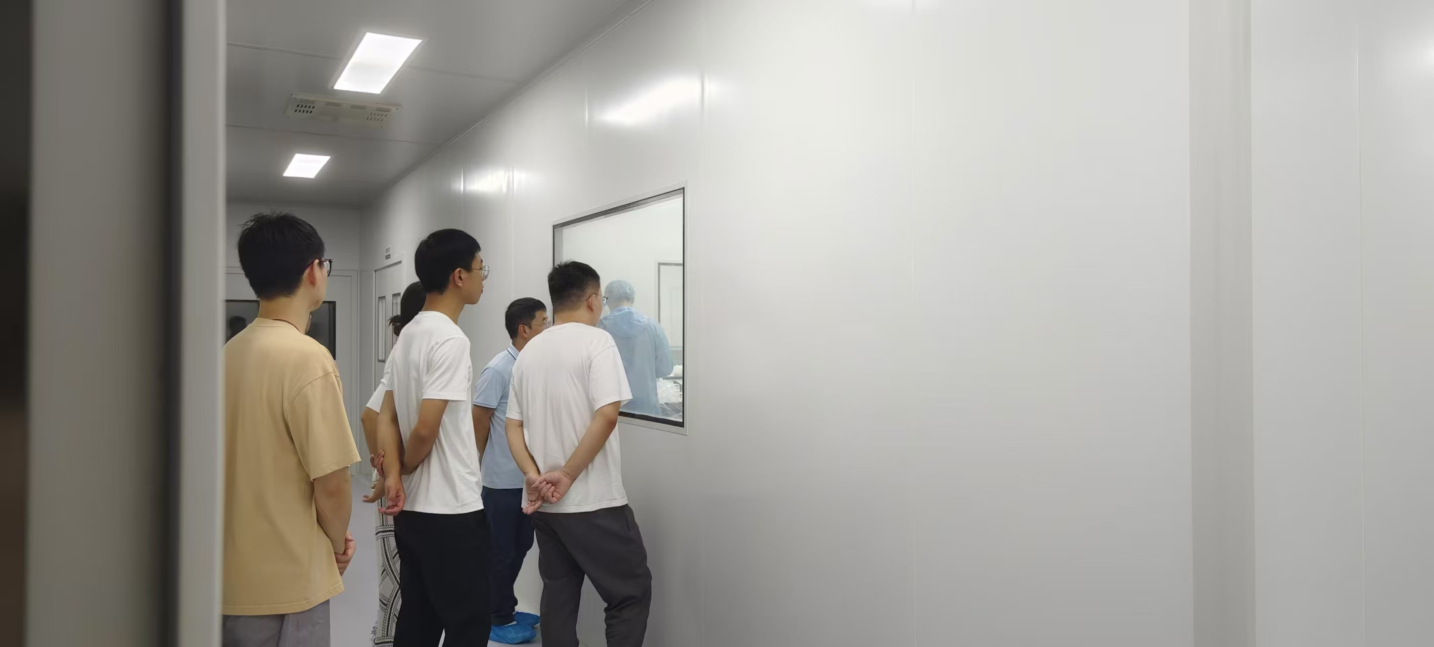 ABUIABACGAAgiO3hyAYokO6w-wYwlRY4gAo